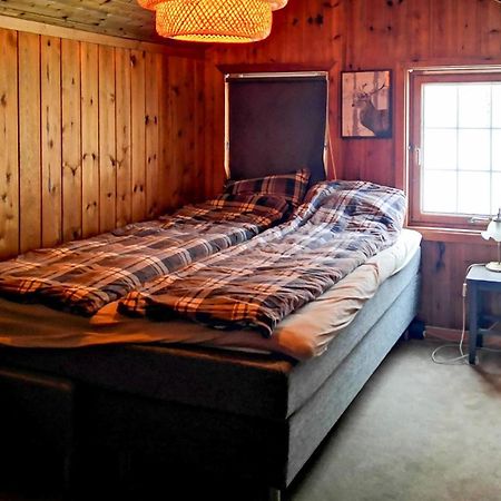 Beautiful Home In Kvinesdal With 3 Bedrooms Fossdal Exterior foto